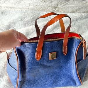 Dooney & Bourke